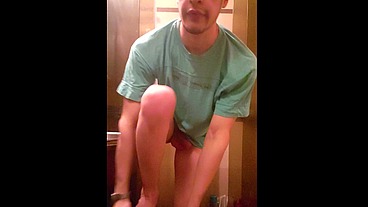 Solo video. Kyle Smith having a handjob after a shower