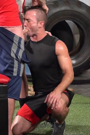 Shredded hunks turn workout into threesome - FalconStudios