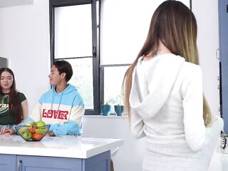Most excellent Ally Screws Her Boyfriend – Luna Evans Cheats in the Kitchen