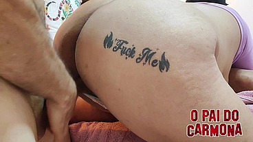 Pai do Carmona e o Pai da Andressa Urach fodendo a mesma mina juntos