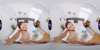 Naughty Girl Teases Boyfriend With Her Pussy As The Final Prize TmwVRnet