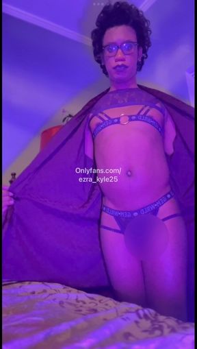 Femboy Ezra_Kyle25 does a purple lingerie solo for fans on onlyfans