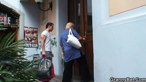 Dirty Granny Gangbang: Young Guy Reaps Rewards with Curvy Seductress