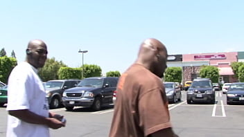 Hot Babe Riding Huge Black Dick