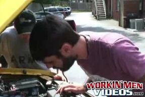 Hairy studs fix a car and end up rawfucking deep and hard