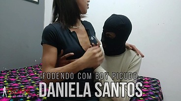 Eu Daniela Santos fodendo com Picudo do meu bairro.