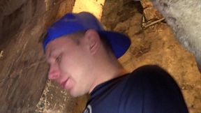 2183 jordan baise par la grosse queue de oscar woodmon pote jordan se fait ...