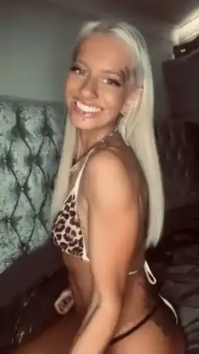 Spoiler alert: I love wearing bikinis on cam! I just have to show off the amazing tan and bouncy booty, let me know what you think!