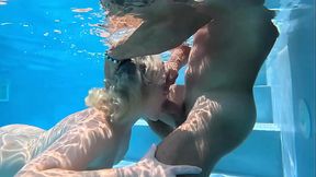 UNDERWATER FUCK GOLDEN SHOWER FACIAL for AUSTRALIAN CHICK