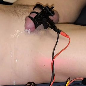 An other session with multiples orgams with a low pace estim electro session