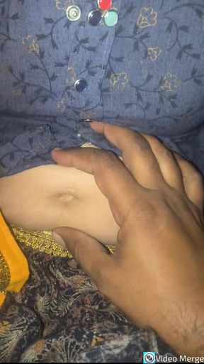 Indian cute desi girls night jabarjast fuking desi girls fat taime fuking xxx Desi