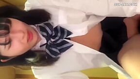 [showing Her Face] Daring Nakadashi Ecchi On A Sleepover Trip With That Very Popular Girl