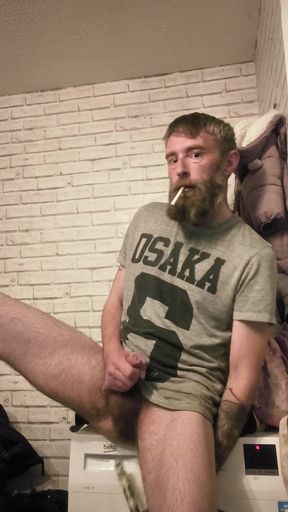 Smoking and Wanking with a Little Bum Fun