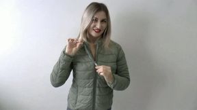 Zipper visible gorgeous in a short down coat MP4 FULL HD 1080p