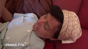 Christopher baise la m&egrave_re nympho de son meilleur pote!