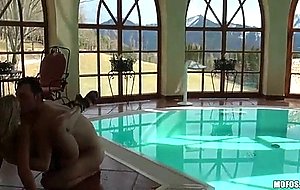 Bald pussy Marry Queen gets anal fucked