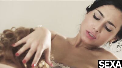 Watch these elegant beauties lick each other to wild orgasms