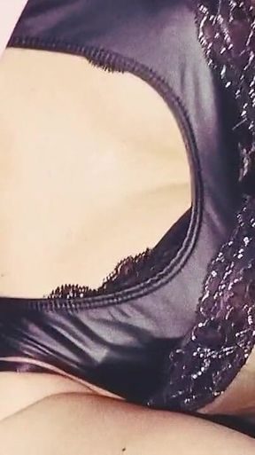 Crossdresser with Cum in Face