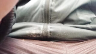 Kuumat intialaiset homomiehet ottavat satulaa anaaliseksiä syväkurkkuisten suihinottojen ja kasvohoitojen kera