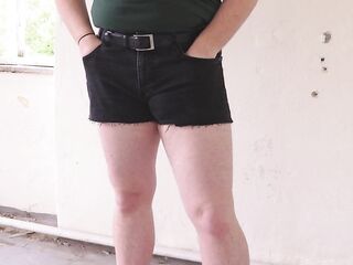 Nonchalant Pissing - Office Smalltalk Turns Wet!