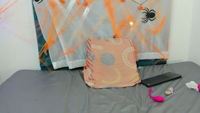 Sky Saenzz Private Show