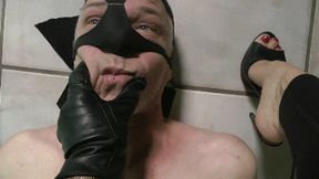 HardFootslavePunishment (MP4)