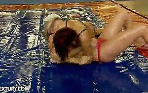 Nudefightclub presents lyen parker vs lucy heart
