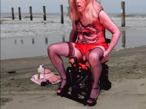 Love Glider Dildo Exploration by Mrs Samantha, Riding the Monkey Rocker on the Beach!