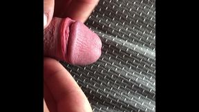 solobdsmman 34 i play whit my foreskin and my mole