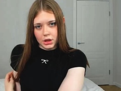 Amateur Webcam Teen Flashes Masturbates