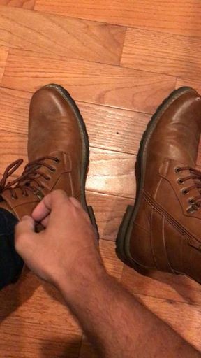 SNIFF MY STINKY DAMP SOCKS