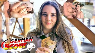 Cosplayer di una girl scout tedesca si fa scopare da un cliente