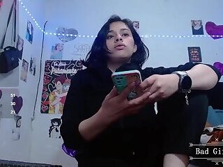 Pretty natural big boobs latina webcam teen