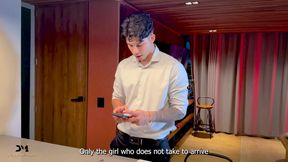 Real Estate Agent Fucks His Client to Give Her a Discount - Danner Méndez and Ambar Prada