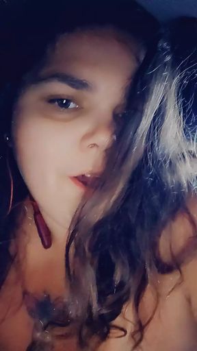 White MILF rides suction cup for first thing in the morning