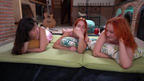 Threesome with strapon