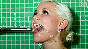 Dido Angel in HD Pissing Video Wet My Face at Vipissy