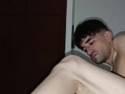 Me han follado fuerte y me llenan el culo de leche
