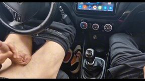 a random passerby got into the car and jerked off the taxi driver to cum!