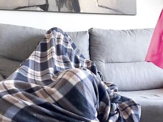 Step Sis Early Came Home And Caught Step Brother Jerking Off On Porn But Begin Tugjob Him! Spunk fountain