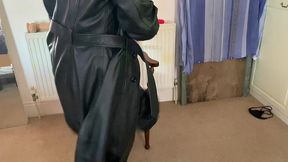 lana gets home and fucks herself til she squirts full video