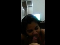Primeiro boquete no novo namorado