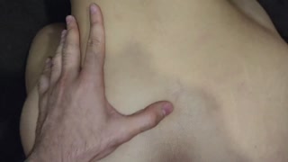 با تلمبه آب کصم رو آورد