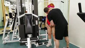 DATEZONE - Gorgeous redhead granny with a big ass fucks in the gym
