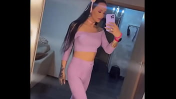 I'_m going to a party, what do you think of my cat look? Do you like obedient girls?#shemale #tranny #ladyboy #sexy #tgirl...