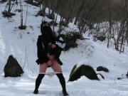 I exposed myself outdoors in the northern snowy mountains and I leaked pee