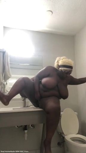 Spreading My Pussy Pissing in Hotel Bathroom Floor