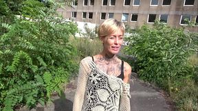 NIEMAND WIRD DICH FINDEN! Skinny-Blondine in Keller verschleppt ?