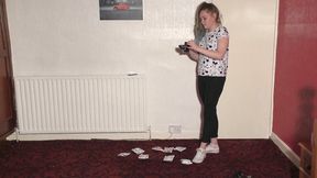 Sophie Stepping On Bags Of Potato Chips Beneath Her Converse (4K)