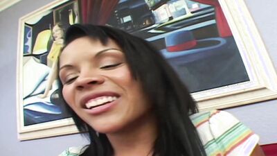 Elena Heiress gets her LatinaFever on full display in steamy solo action